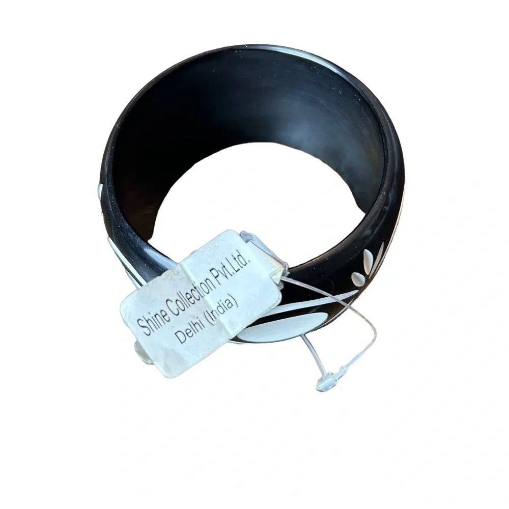 Shine Collection Delhi India w/Traditional Design Carved Resin Bangle Bracelet